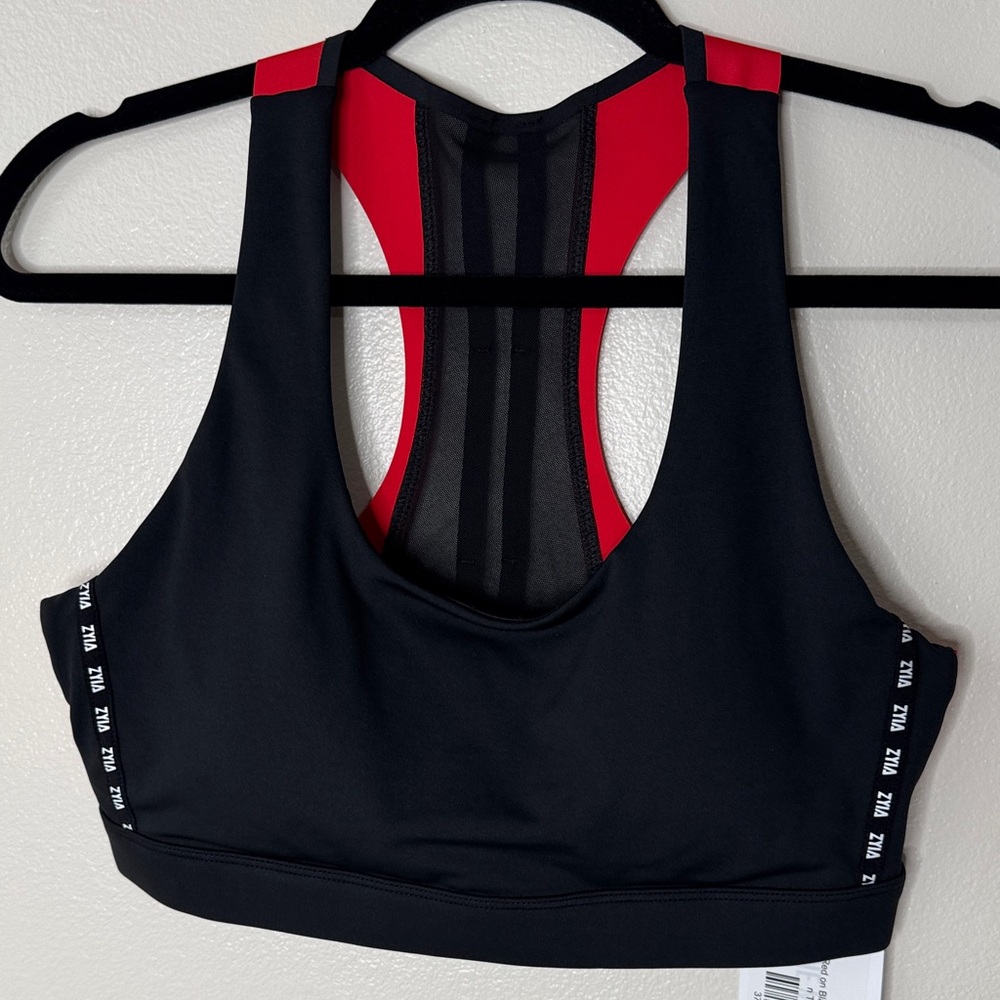 Zyia Active Red on Black gam day light n tight bra Women's Sports Bra size XL